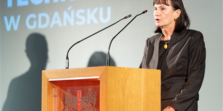 Powiększ grafikę: 75-lecie-zepolu-szkol-lacznosci-uroczysta-gala-717649.jpg