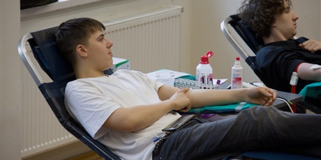 Powiększ grafikę: akcja-krwiodawstwa-w-zespole-szkol-lacznosci-650142.jpg