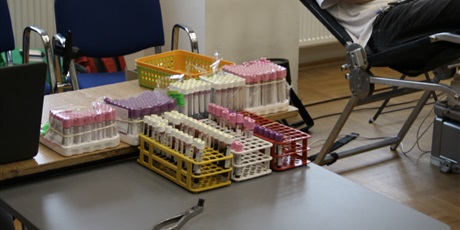 Powiększ grafikę: akcja-krwiodawstwa-w-zespole-szkol-lacznosci-650144.jpg