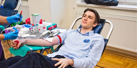 Powiększ grafikę: akcja-krwiodawstwa-w-zespole-szkol-lacznosci-650157.jpg