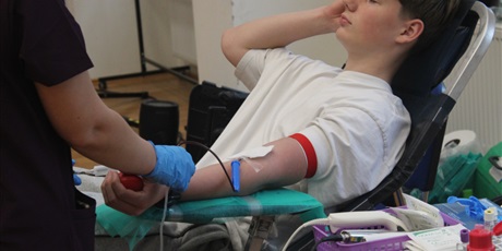 Powiększ grafikę: akcja-krwiodawstwa-w-zespole-szkol-lacznosci-650169.jpg