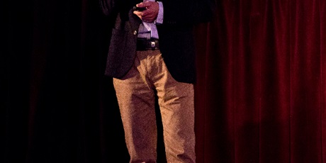 Powiększ grafikę: Marek Capiak, Netia – Manager – prezentacja.