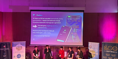 Powiększ grafikę: Drużyna podczas konkursu