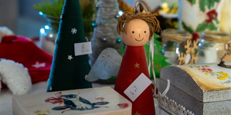 Powiększ grafikę: kiermasz-swiateczny-w-dniu-11-grudnia-666340.jpg