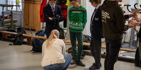 Powiększ grafikę: Pierwsza pomoc