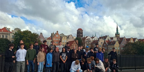 Powiększ grafikę: szekspir-teatr-i-2g-w-akcji-712517.jpg