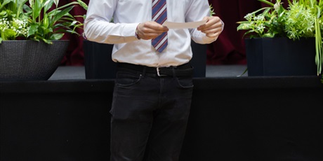 Powiększ grafikę: szkolny-konkurs-wiedzy-o-utworze-literackim-im-ireny-borowskiej-juz-za-nami-689105.jpg