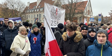 Uczniowie ZSŁ uczestniczyli w Gdańskiej Paradzie Niepodległości!