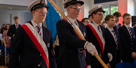 Powiększ grafikę: uroczyste-zakonczenie-roku-szkolnego-2025-2026-706529.jpg