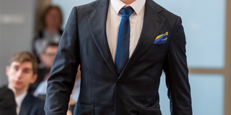 Powiększ grafikę: zakonczenie-roku-klas-piatych-690147.jpg